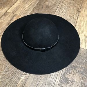 H&M Black Wool Wide Brim Floppy Hat Small